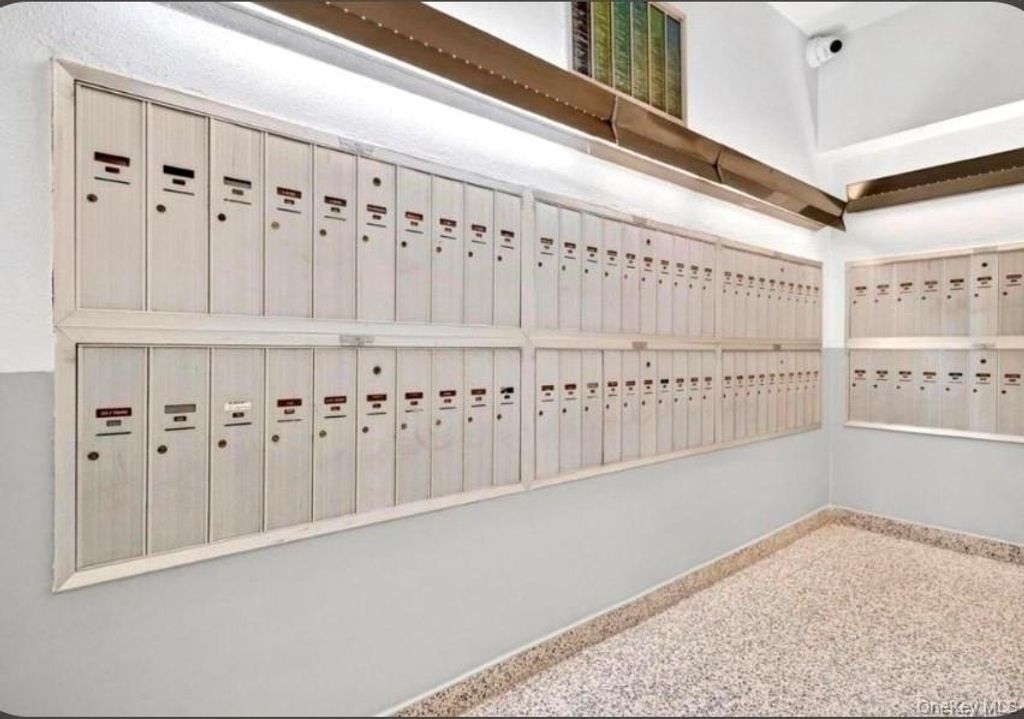 1841 Central Park Avenue 16J, Yonkers, NY 10710 — photo 5