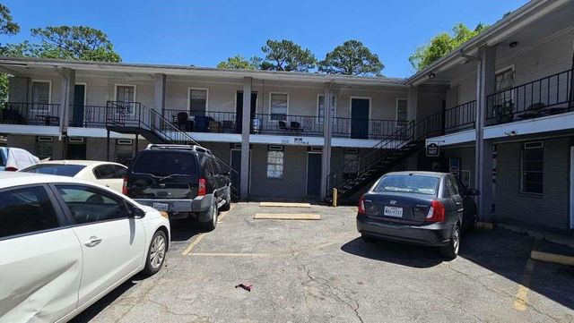 9222 Lockwood Drive 2, Houston, TX 77016