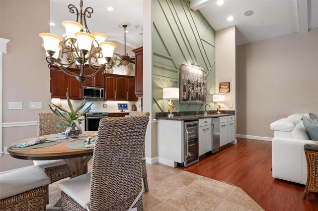 512 WARWICK DRIVE, Venice, FL 34293