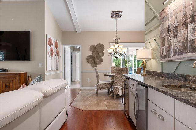 512 WARWICK DRIVE, Venice, FL 34293