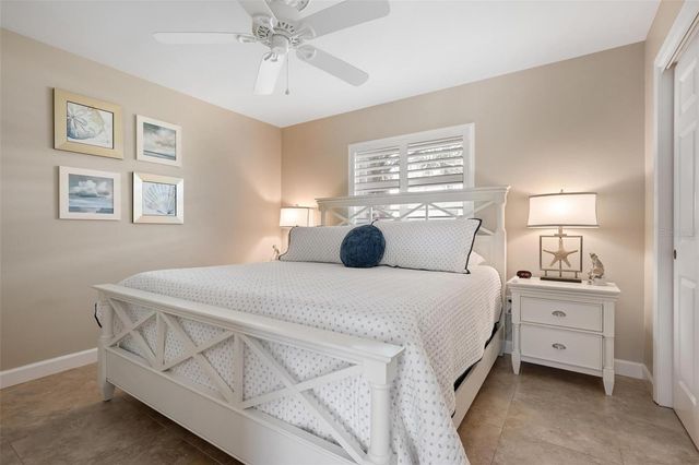 512 WARWICK DRIVE, Venice, FL 34293