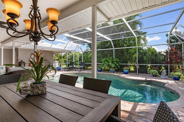 512 WARWICK DRIVE, Venice, FL 34293