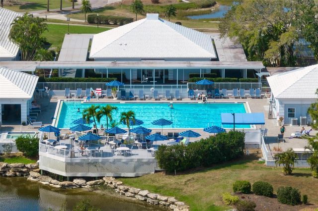 512 WARWICK DRIVE, Venice, FL 34293