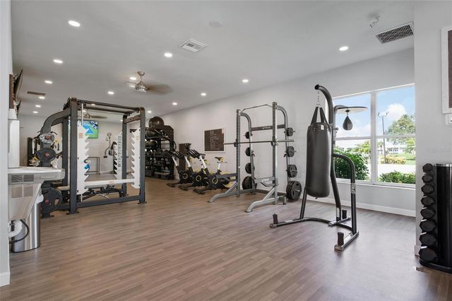 512 WARWICK DRIVE, Venice, FL 34293