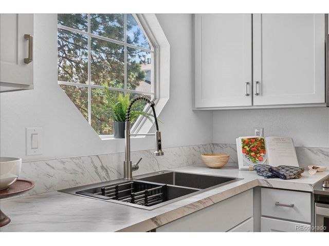 12655 E Pacific Cir C, Aurora, CO 80014