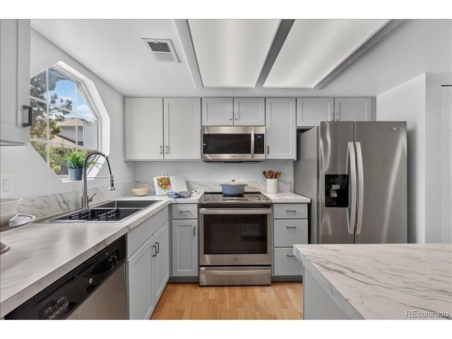 12655 E Pacific Cir C, Aurora, CO 80014