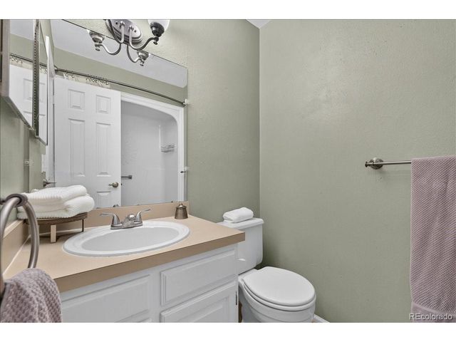 12655 E Pacific Cir C, Aurora, CO 80014