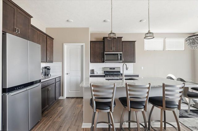 4 ALDER Circle, Council Bluffs, IA 51503