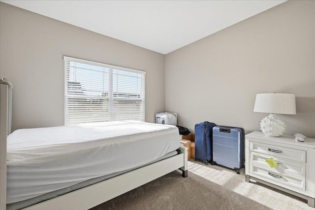 4 ALDER Circle, Council Bluffs, IA 51503