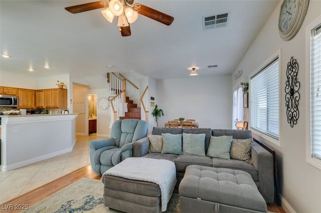 8638 Tom Noon Avenue 102, Las Vegas, NV 89178