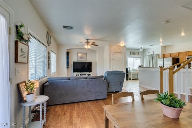 8638 Tom Noon Avenue 102, Las Vegas, NV 89178