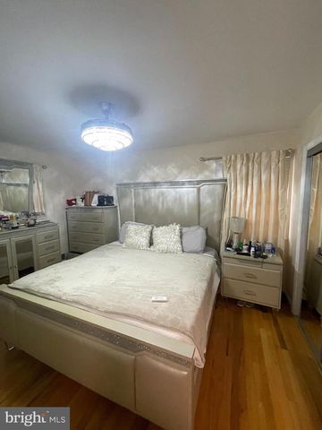 12502 COLBY DR, Woodbridge, VA 22192