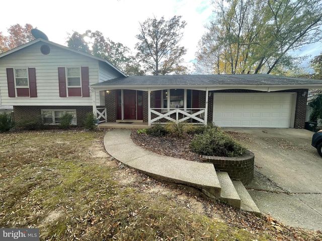 12502 COLBY DR, Woodbridge, VA 22192