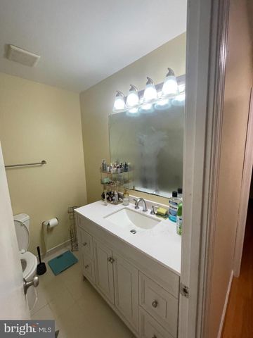 12502 COLBY DR, Woodbridge, VA 22192