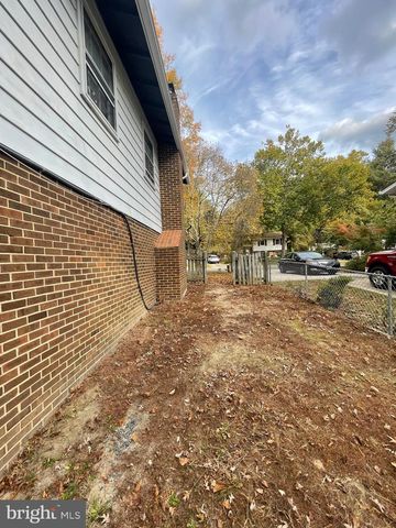 12502 COLBY DR, Woodbridge, VA 22192