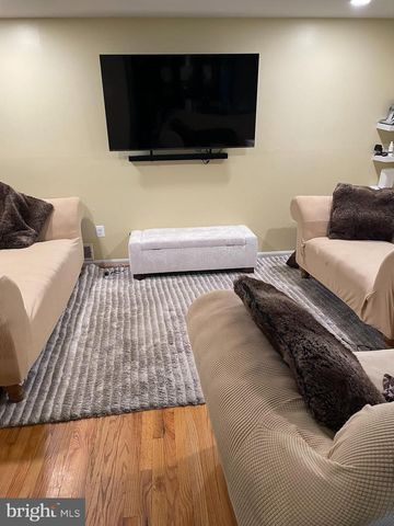 12502 COLBY DR, Woodbridge, VA 22192