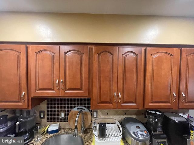 12502 COLBY DR, Woodbridge, VA 22192