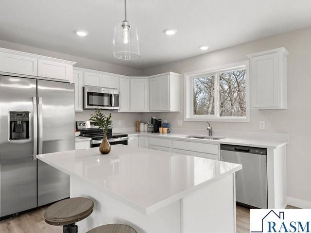13 Kodiak Court, North Mankato, MN 56003