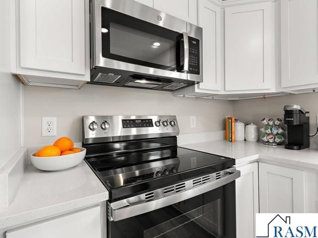 13 Kodiak Court, North Mankato, MN 56003