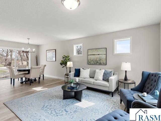 13 Kodiak Court, North Mankato, MN 56003