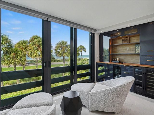 732 BAYPORT WAY, Longboat Key, FL 34228
