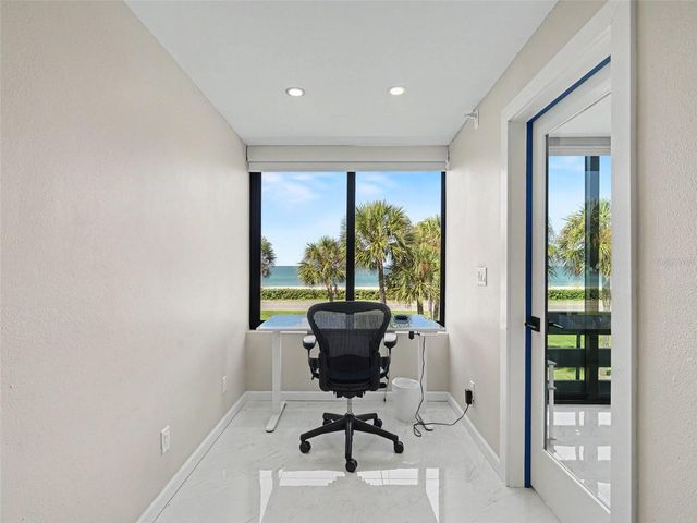 732 BAYPORT WAY, Longboat Key, FL 34228