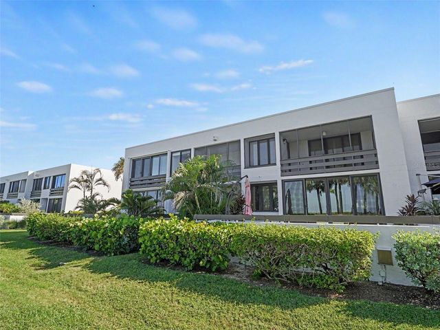 732 BAYPORT WAY, Longboat Key, FL 34228