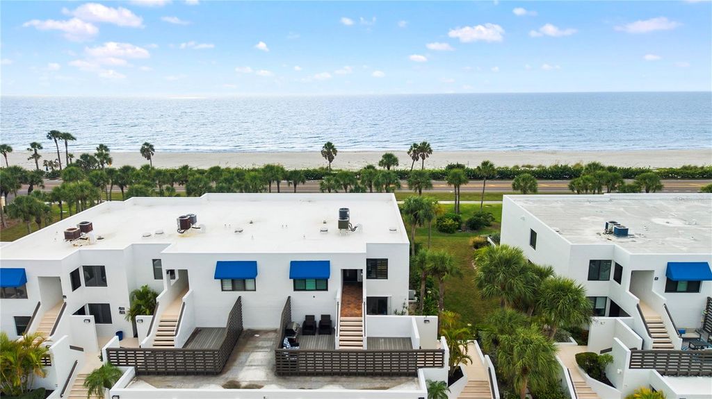 732 BAYPORT WAY, Longboat Key, FL 34228