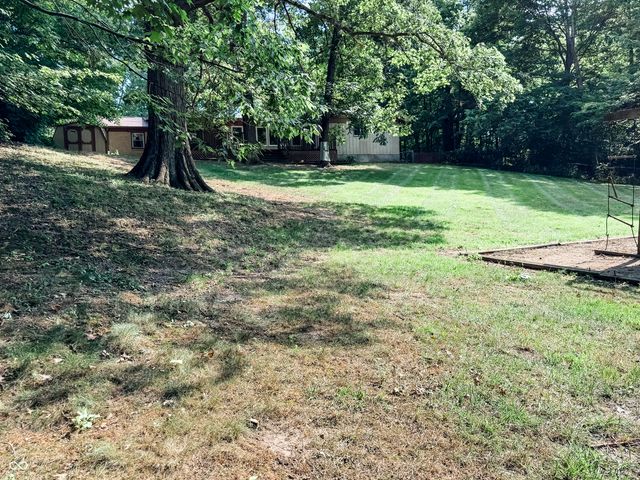 8904 Camby Road, Camby, IN 46113