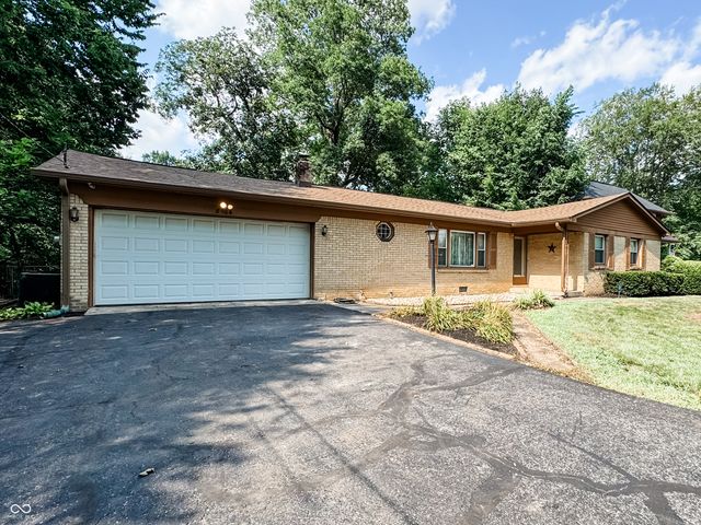 8904 Camby Road, Camby, IN 46113