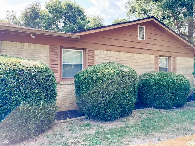 8904 Camby Road, Camby, IN 46113