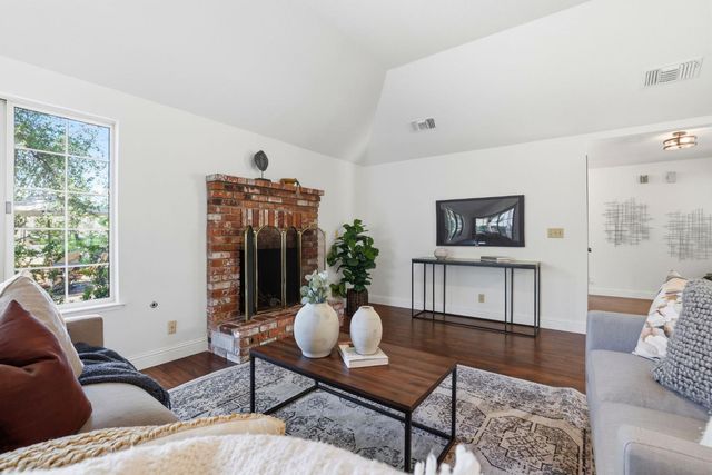 6895 Park Pl, Granite Bay, CA 95746