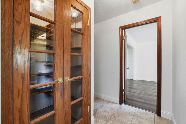 6895 Park Pl, Granite Bay, CA 95746