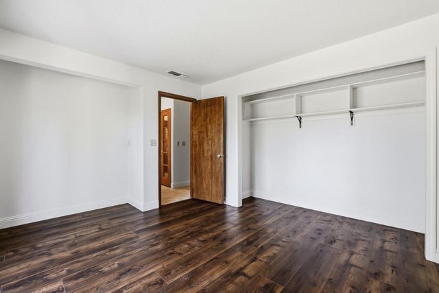 6895 Park Pl, Granite Bay, CA 95746