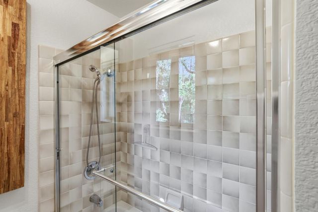 6895 Park Pl, Granite Bay, CA 95746