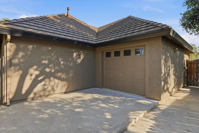 6895 Park Pl, Granite Bay, CA 95746