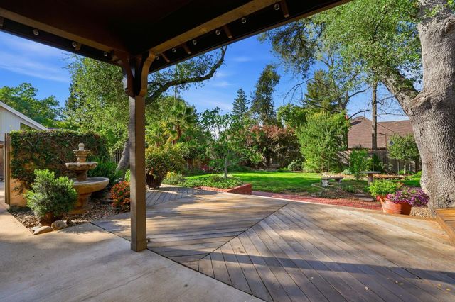 6895 Park Pl, Granite Bay, CA 95746