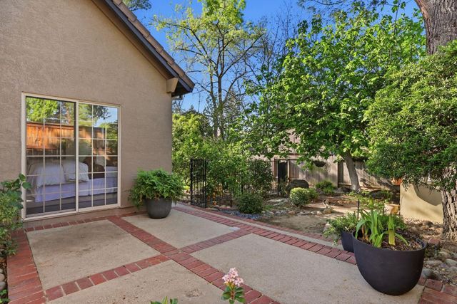 6895 Park Pl, Granite Bay, CA 95746