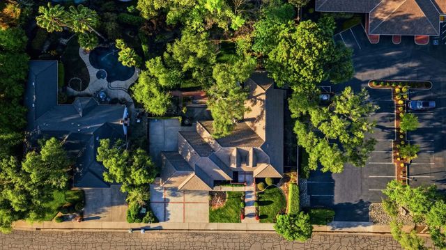 6895 Park Pl, Granite Bay, CA 95746