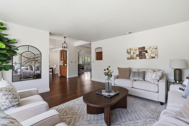 6895 Park Pl, Granite Bay, CA 95746