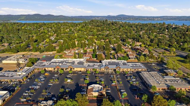 6895 Park Pl, Granite Bay, CA 95746