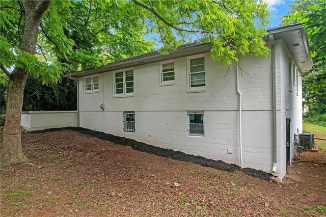 2683 Rockcliff SE Road, Atlanta, GA 30316
