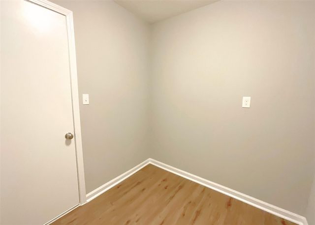 522 Irene Drive, Highlands, TX 77562