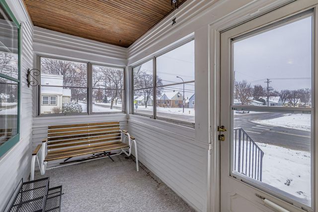 900 7th Ave S, South Saint Paul, MN 55075