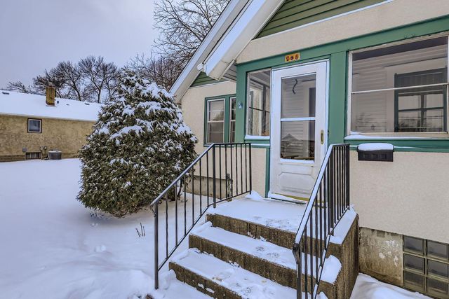 900 7th Ave S, South Saint Paul, MN 55075