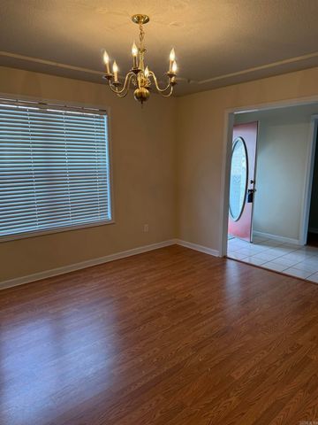 3202 Red Oak, Paragould, AR 72450