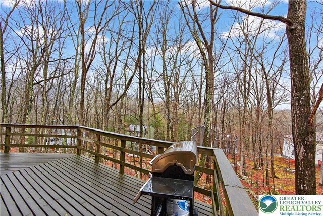 149 Regent Street, Lehman Twp, PA 18324