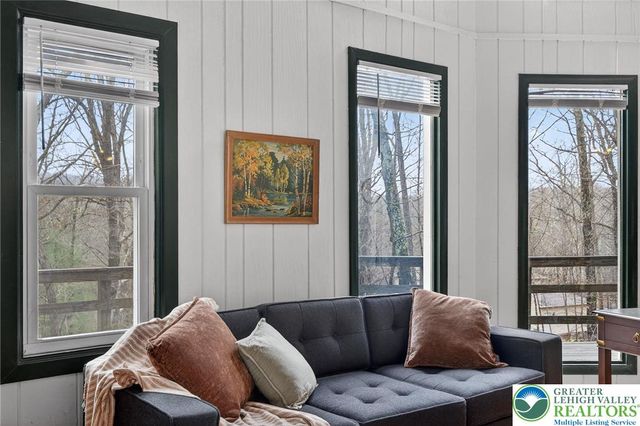 149 Regent Street, Lehman Twp, PA 18324