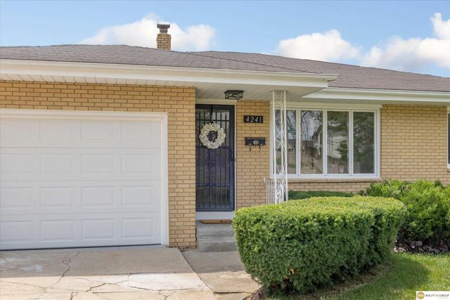 4241 Madison Street, Omaha, NE 68107