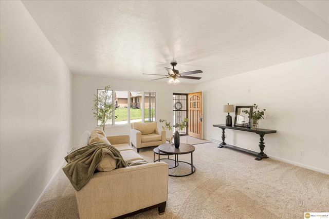 4241 Madison Street, Omaha, NE 68107